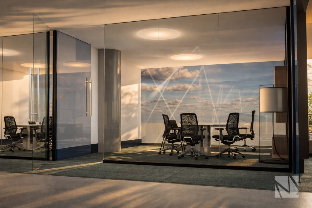 Corporate conference room with panoramic view at N1CO offices in Multiplaza San Salvador designed by Modulare Architects.